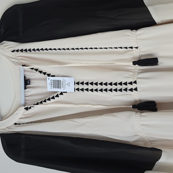 Torrid 1 Double Tiered Dress - Picture 9 of 9